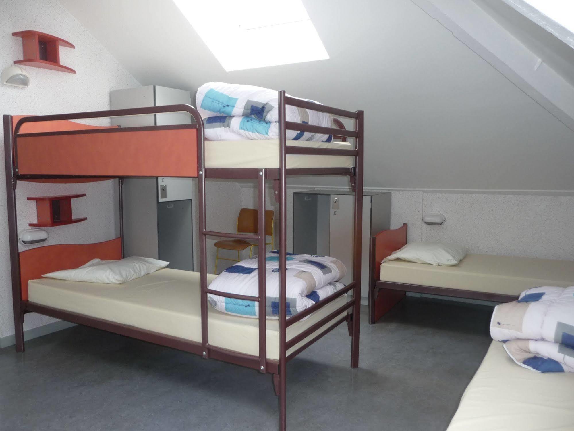 Auberge De Jeunesse De La Roche - Champlon Tenneville Екстериор снимка